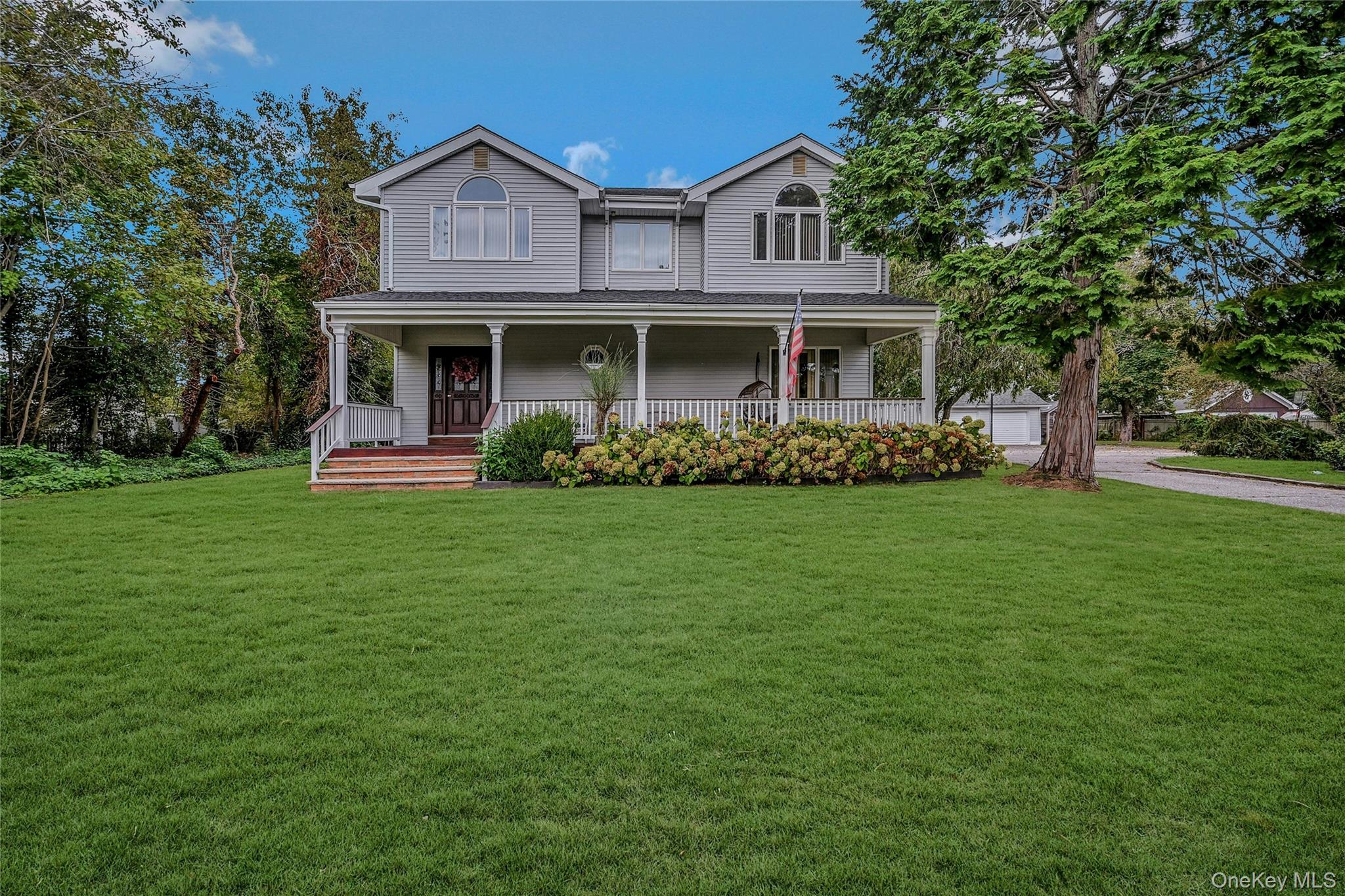 86 2nd Street Property Photo 1