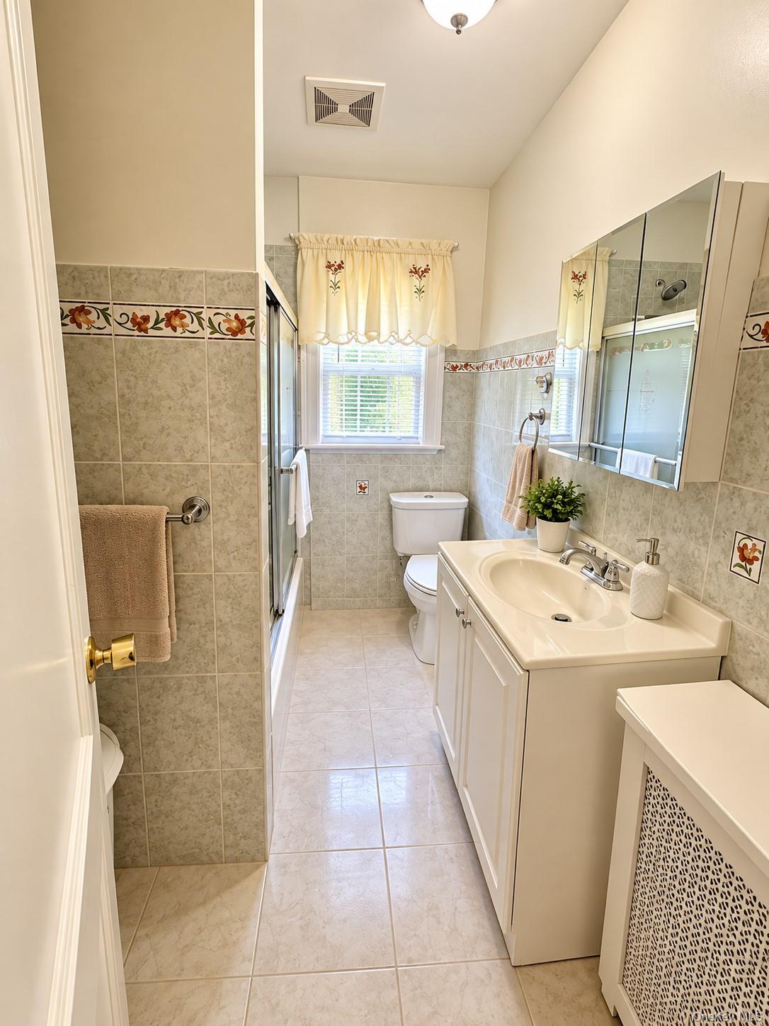 10117 46th Avenue Property Photo 14