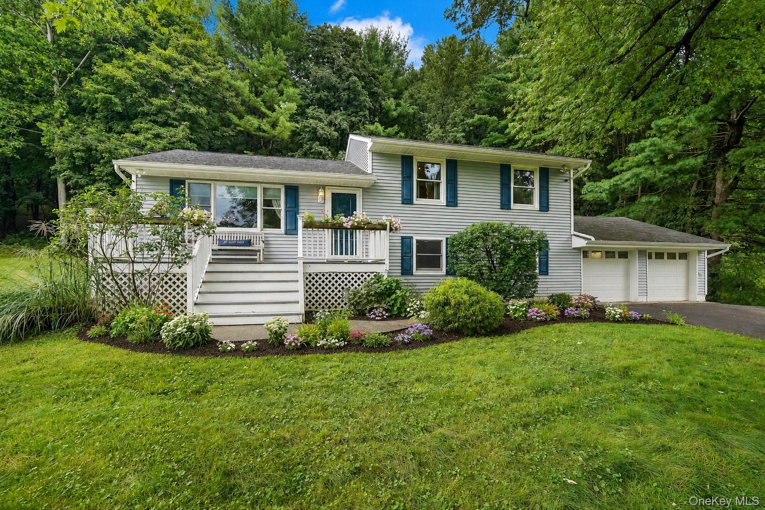 23 Westview Drive Property Photo 1