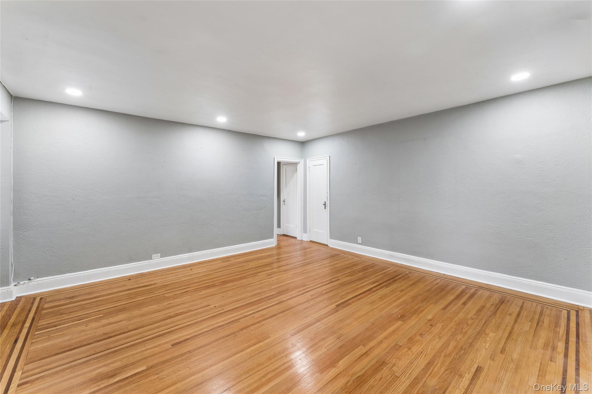 475 Bronx River Road 3f Property Photo 8
