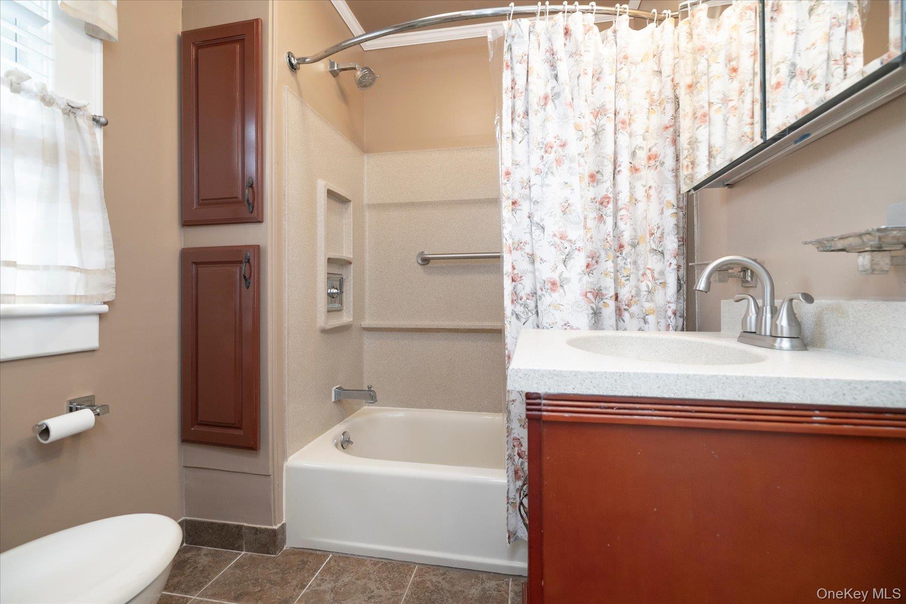 579 Dacosta Avenue Property Photo 18