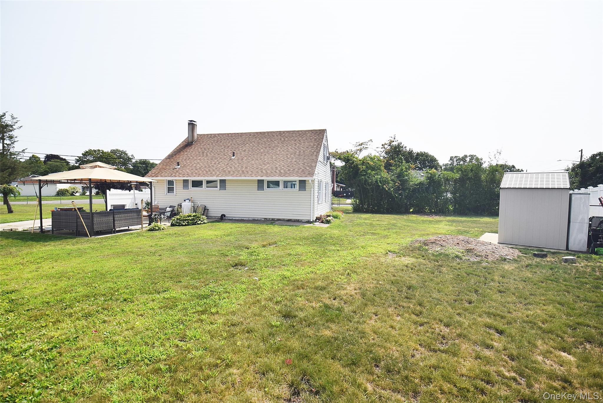 101 Phyllis Drive Property Photo 5