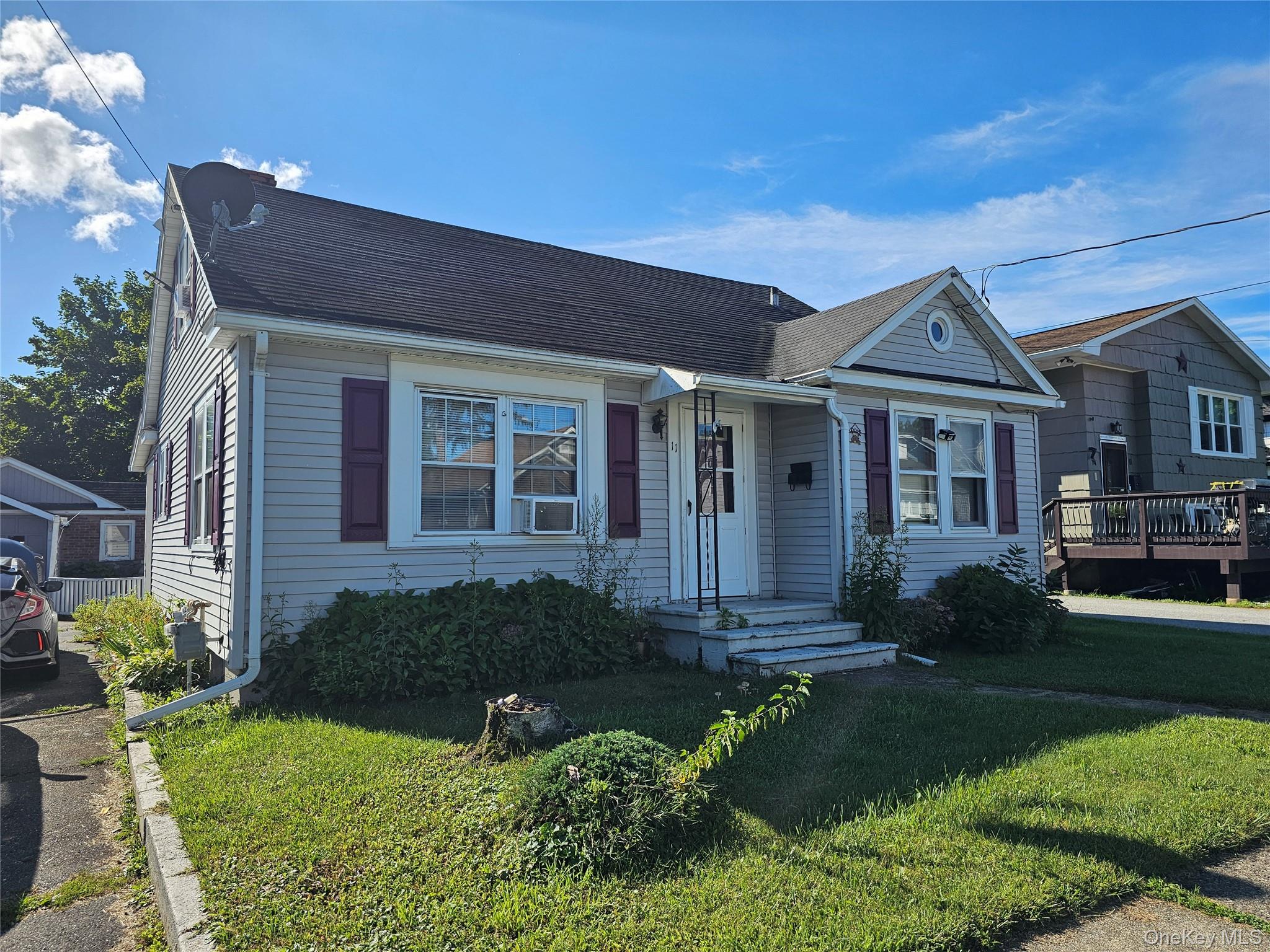 11 Willard Street Property Photo 1