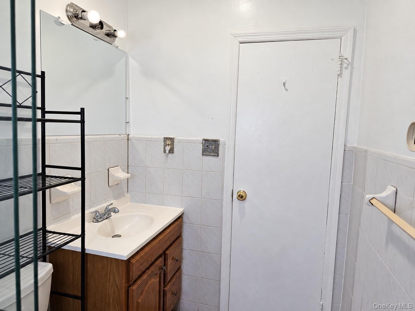 90-11 80th Street Property Photo 20