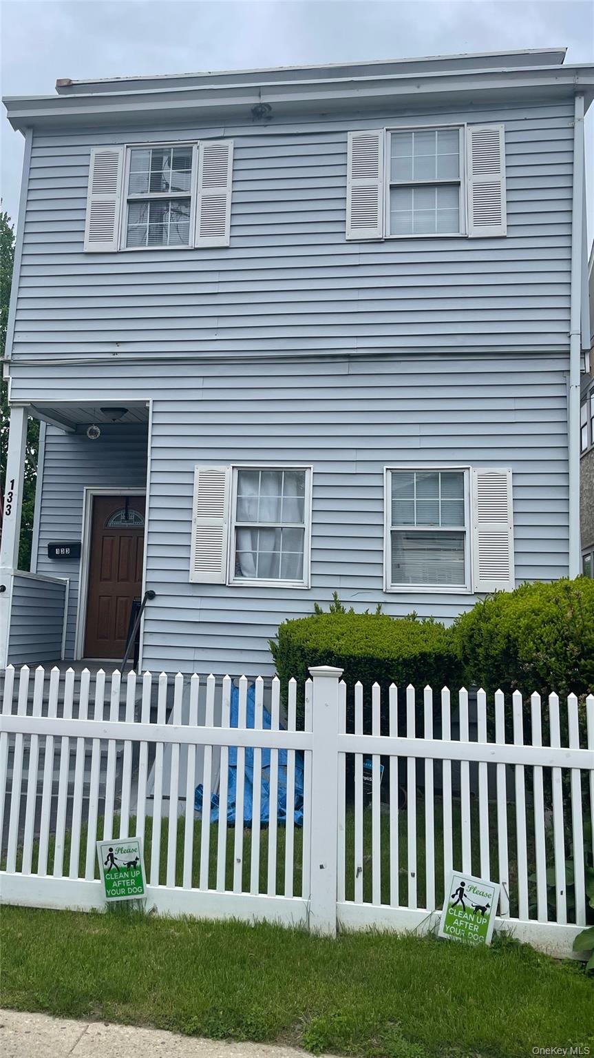 133 S 13th Avenue Property Photo 1