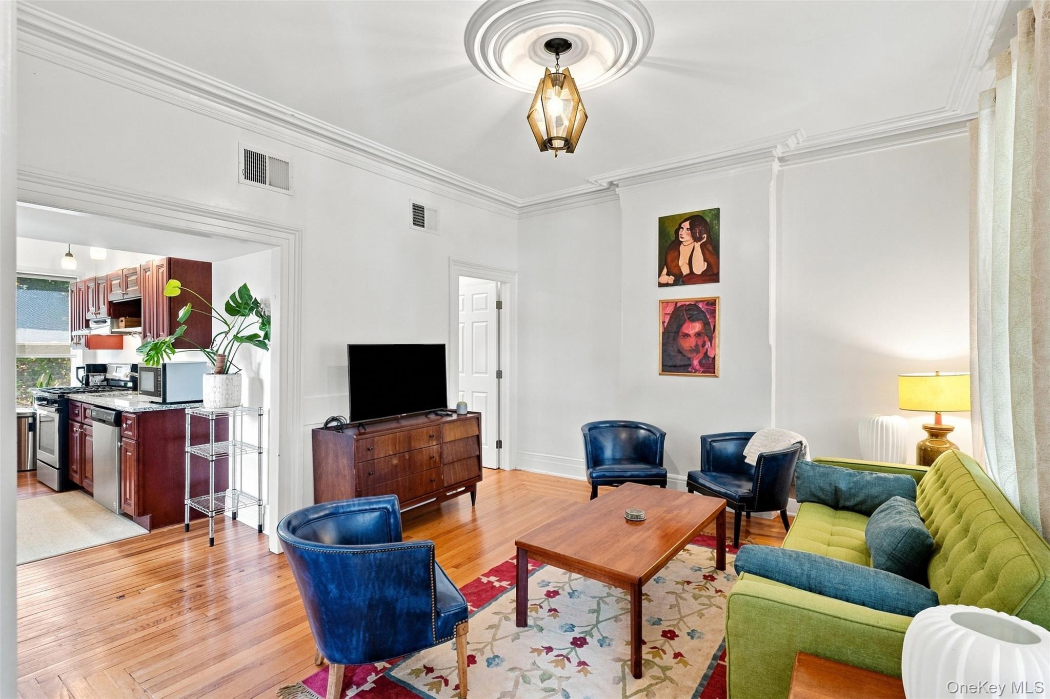 33 Hone Street Property Photo 7