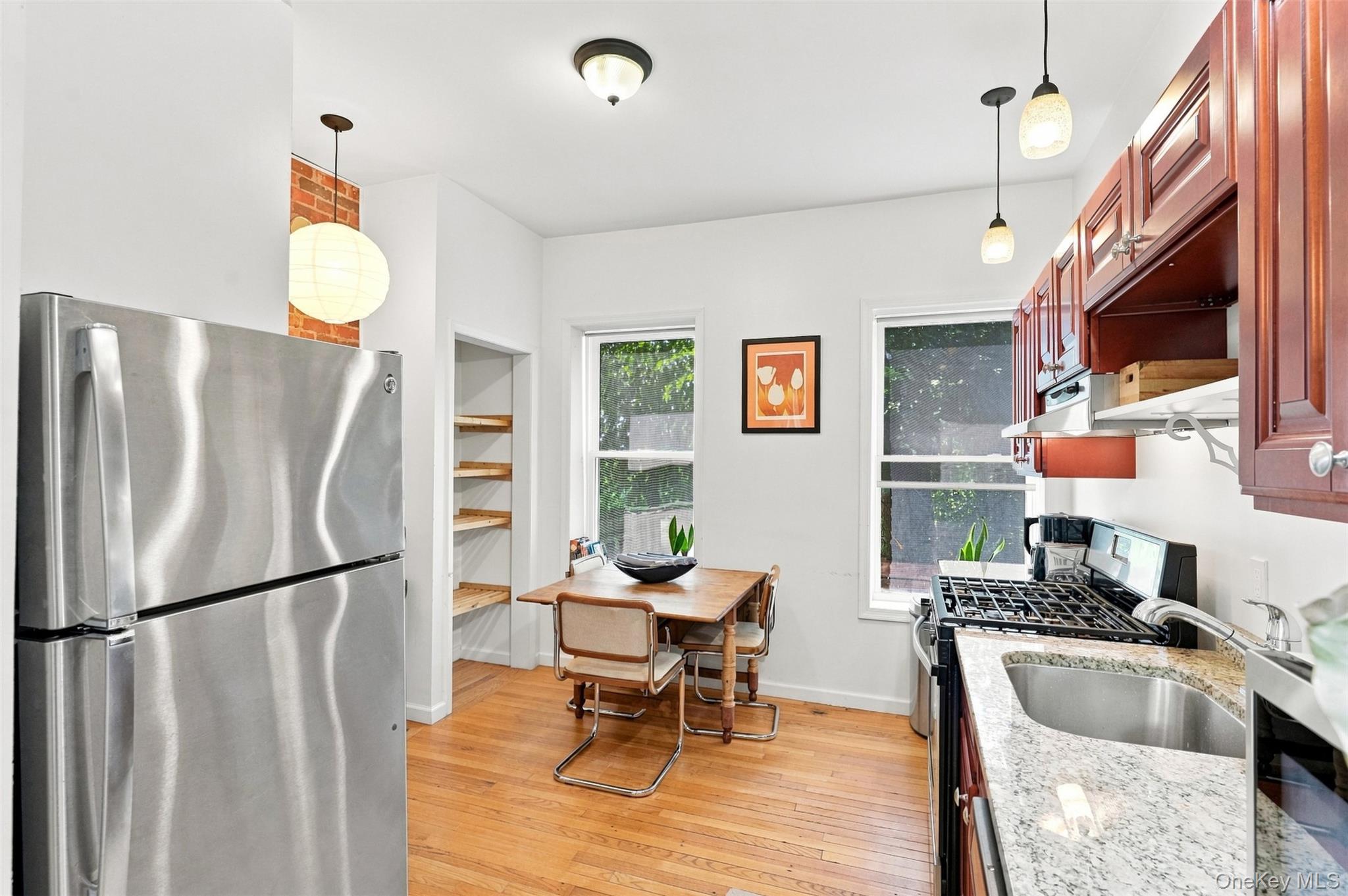 33 Hone Street Property Photo 13
