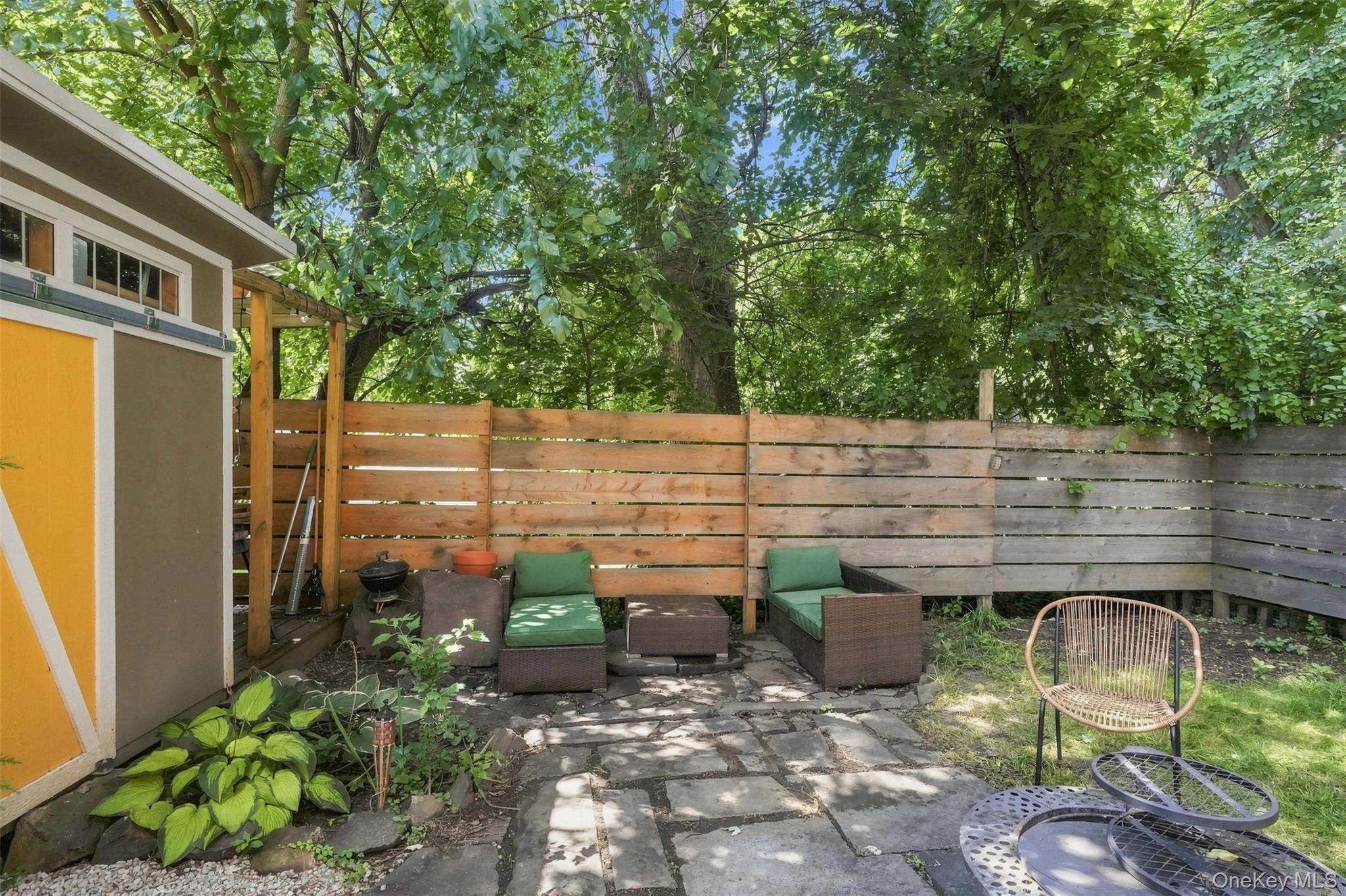 33 Hone Street Property Photo 37