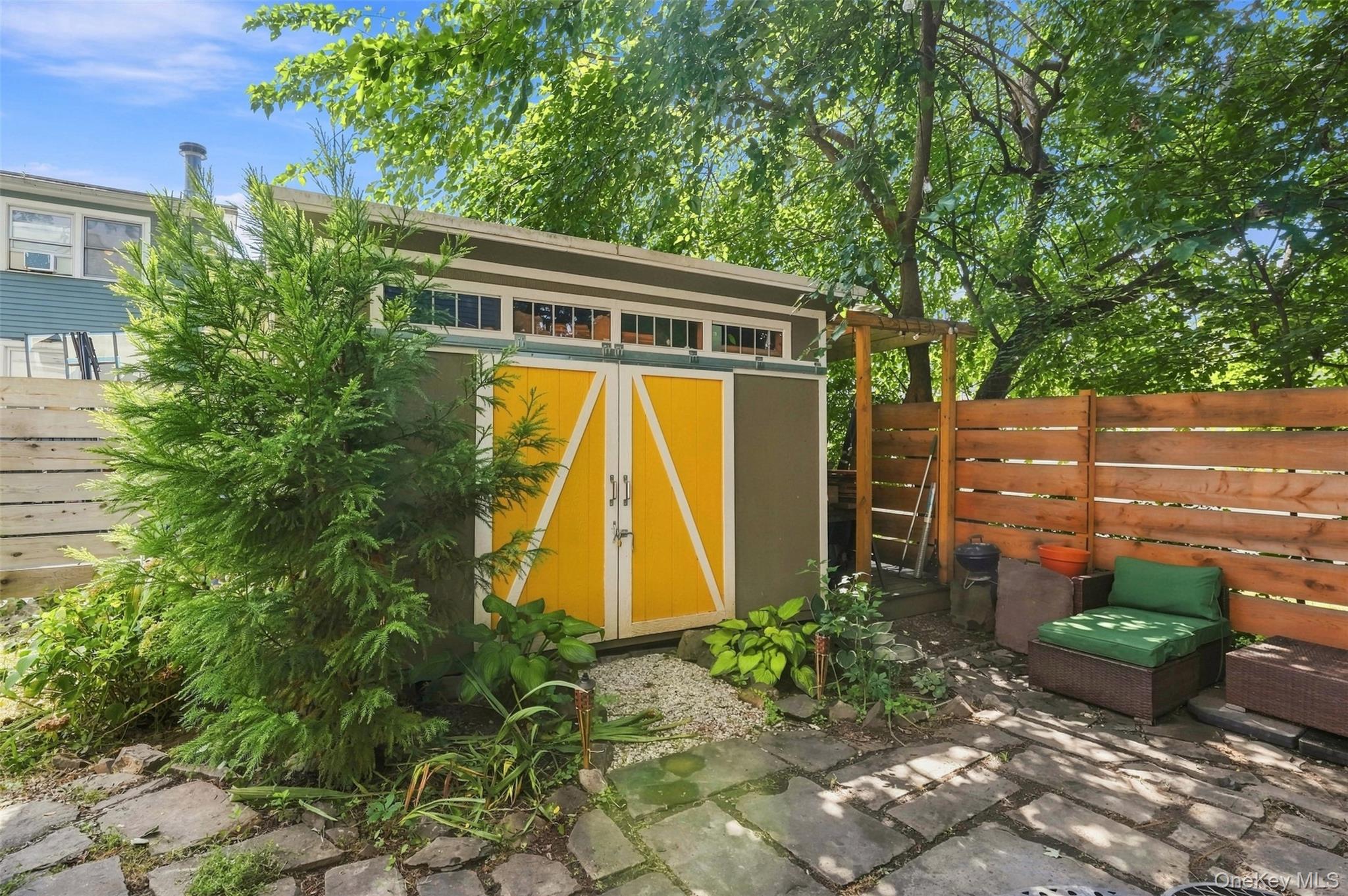 33 Hone Street Property Photo 38