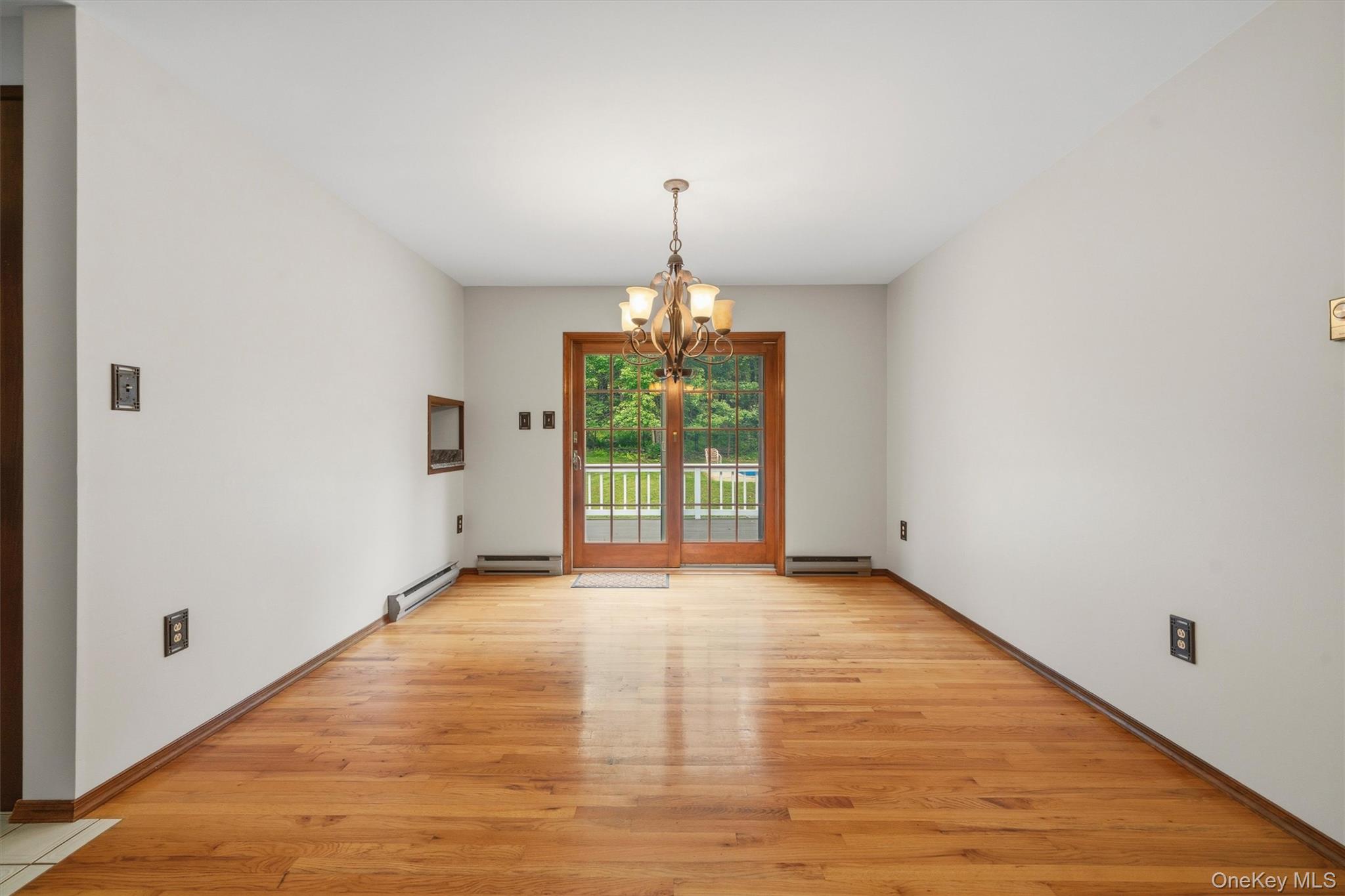 9 3rd Street Property Photo 11