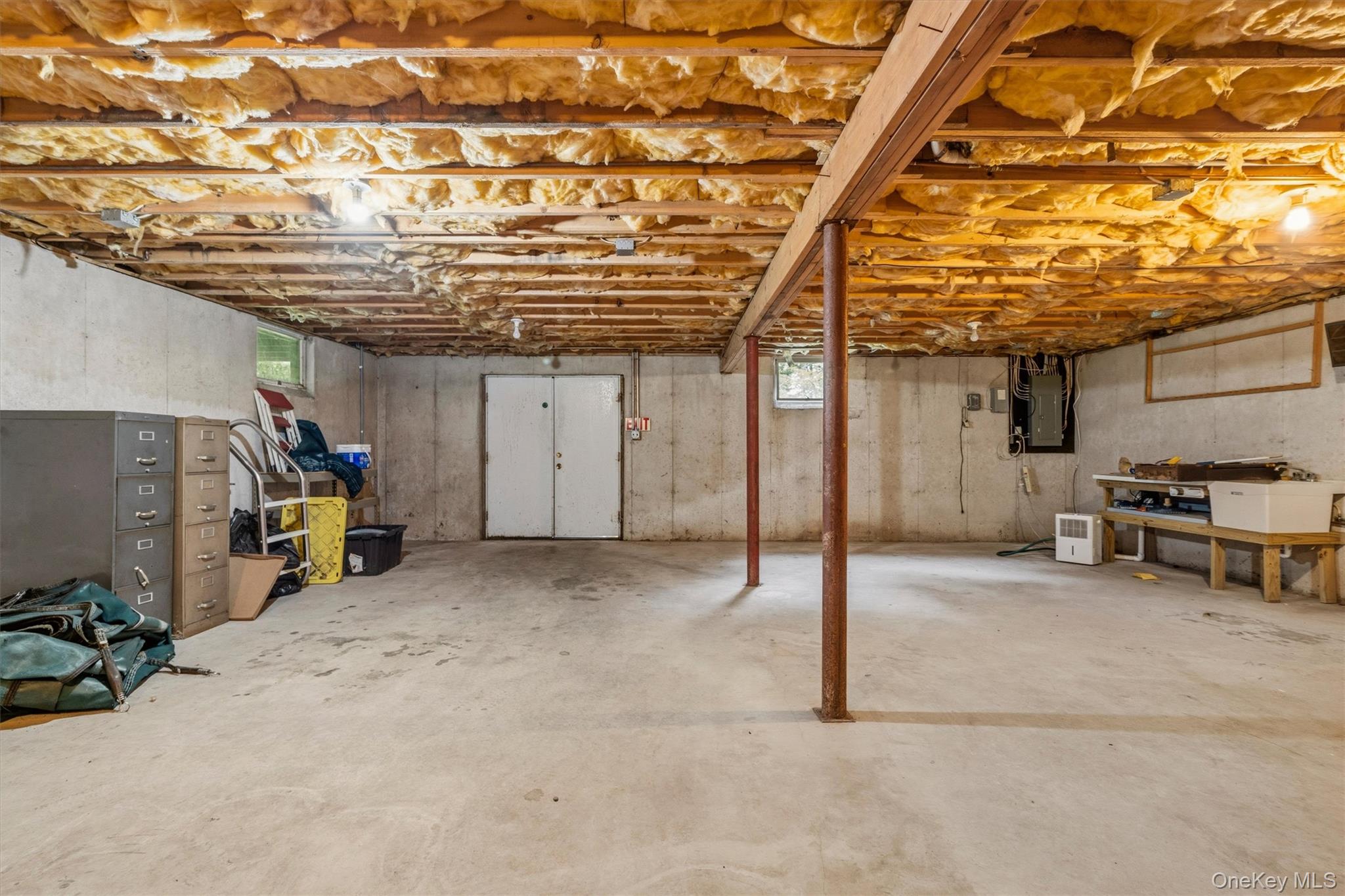 9 3rd Street Property Photo 28
