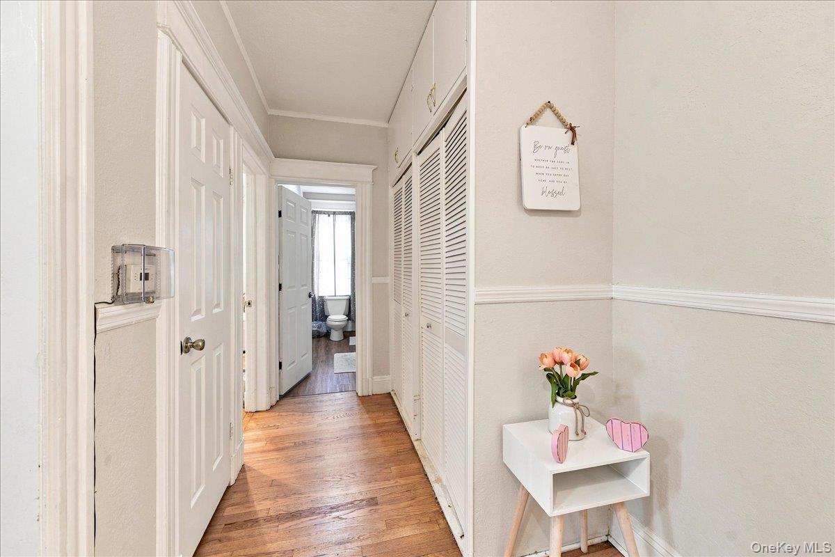 183 Saratoga Avenue Property Photo 6