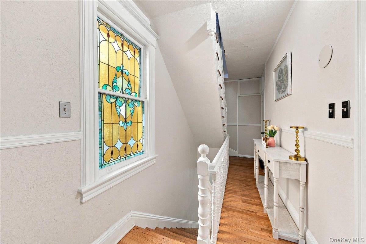 183 Saratoga Avenue Property Photo 10