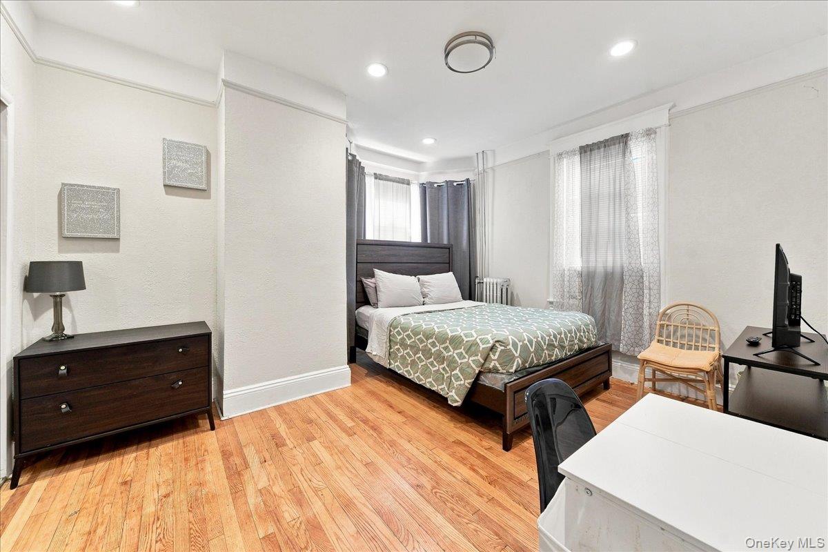 183 Saratoga Avenue Property Photo 15