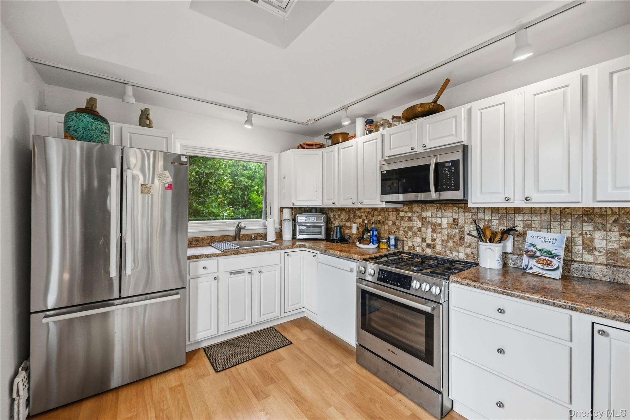23 Lake Shore Road Property Photo 30