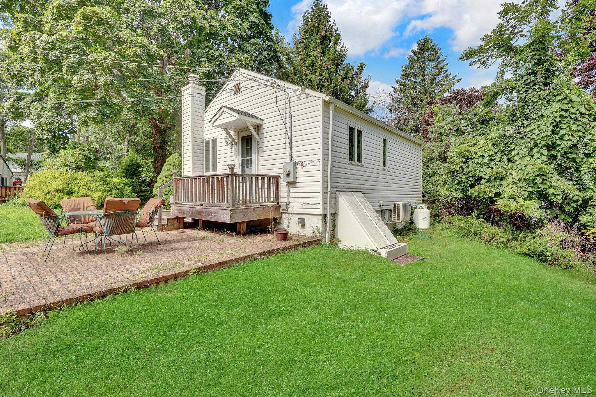 130 Hawthorne Road Property Photo 12