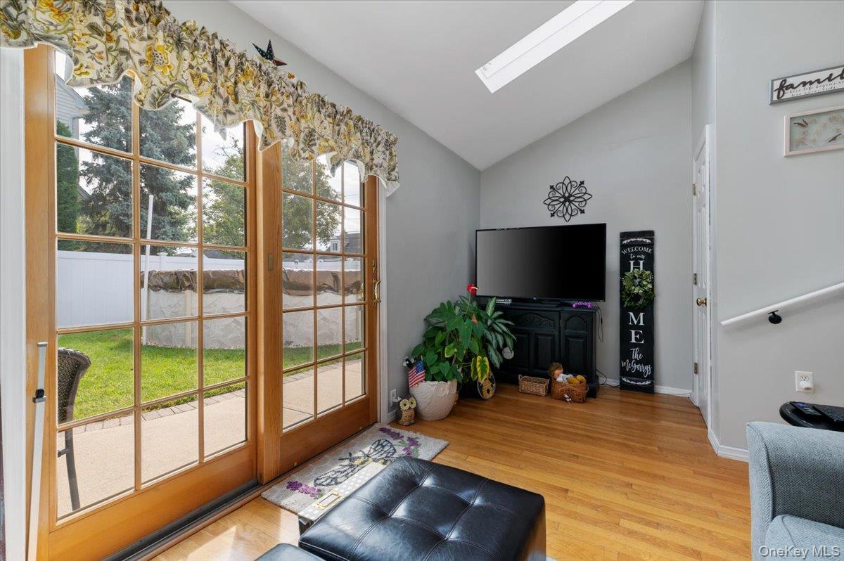2487 Arthur Court Property Photo 12