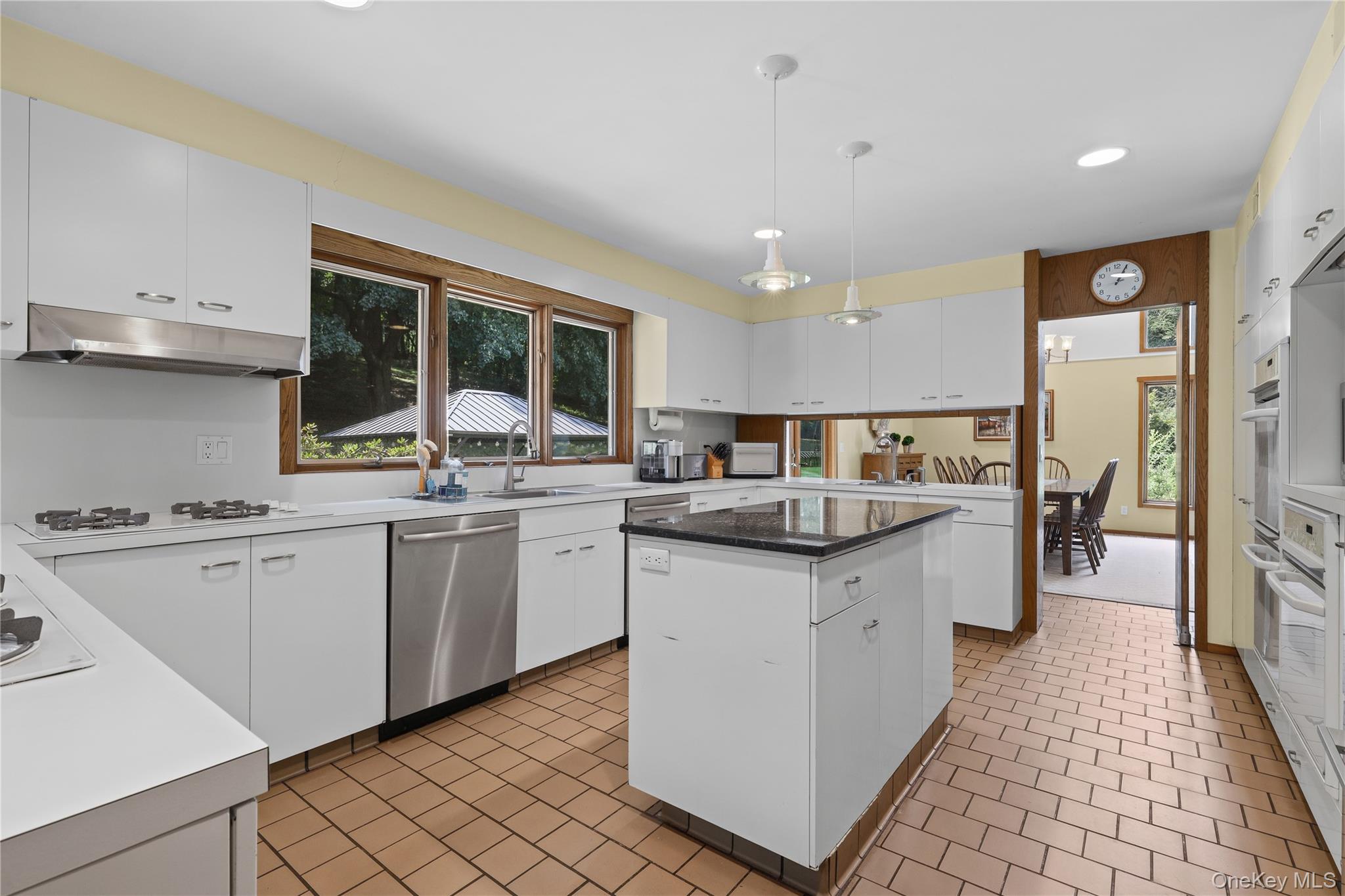 25 Charles Road Property Photo 9