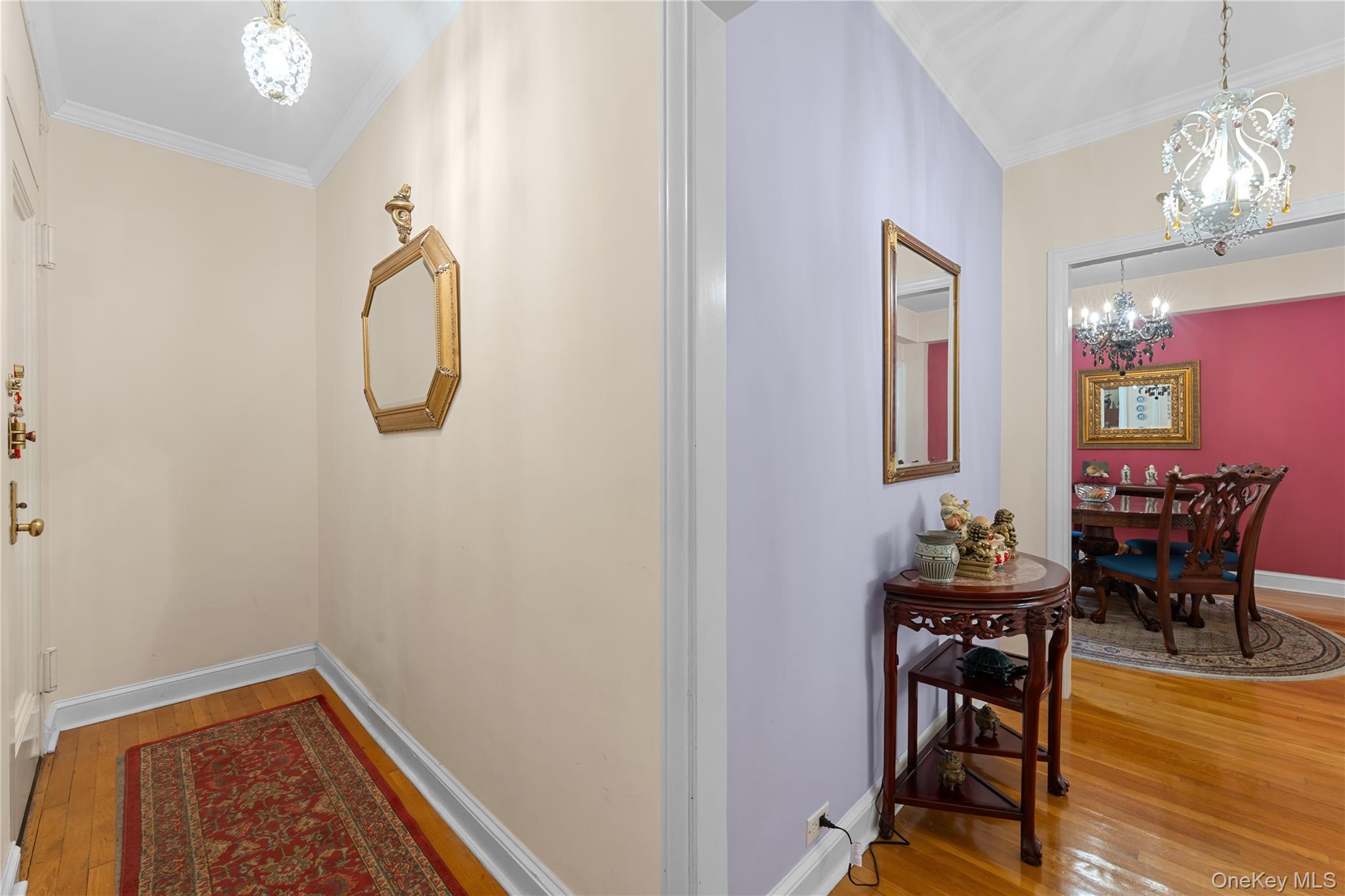 78-10 34 Avenue 4j Property Photo 5
