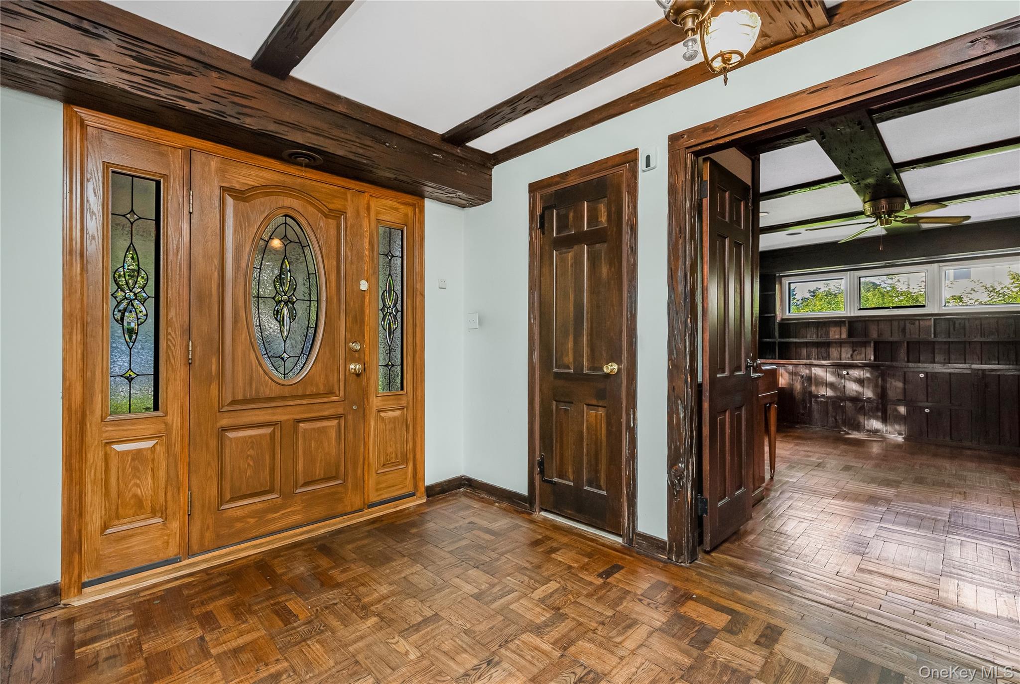 29 Randy Lane Property Photo 3