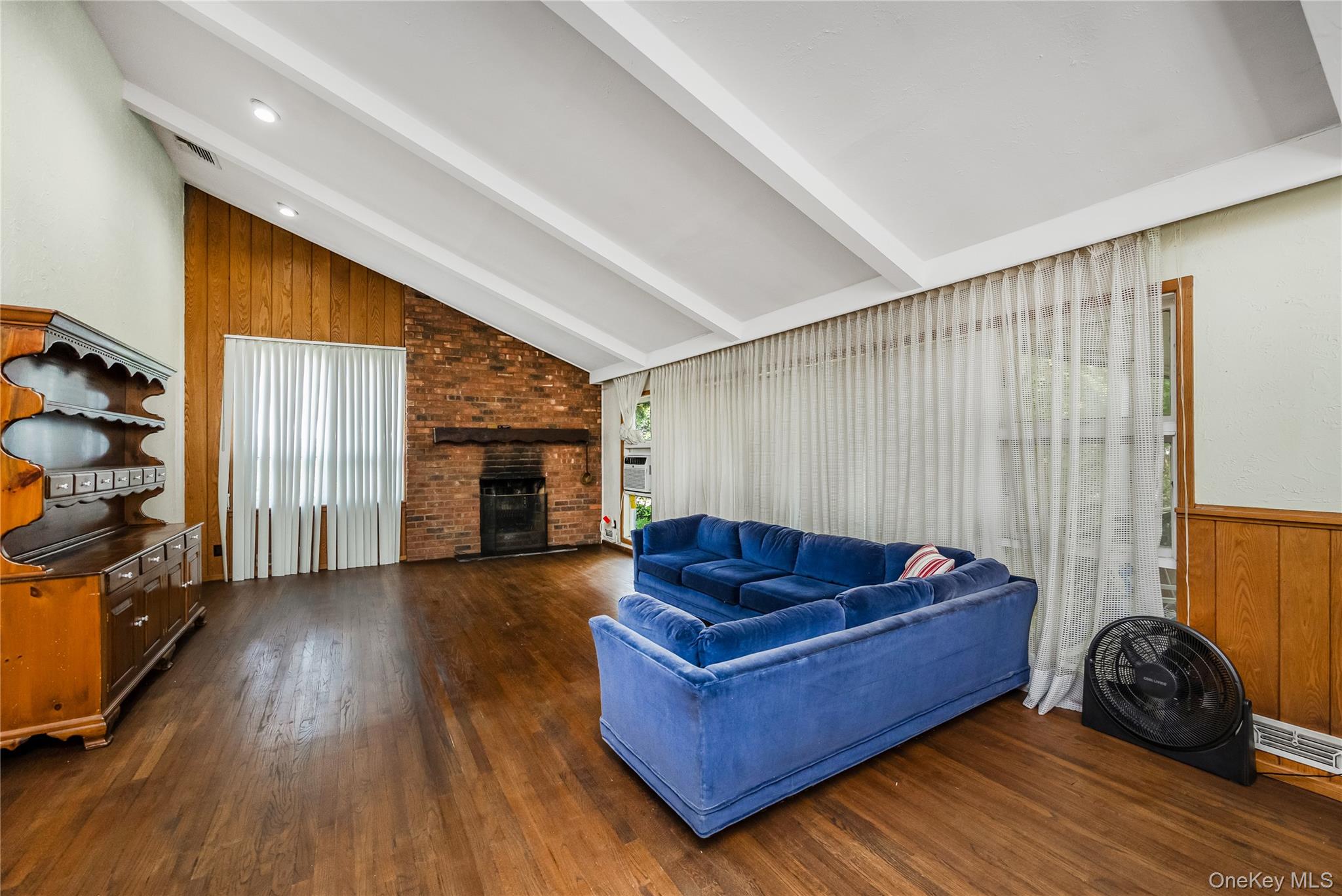 29 Randy Lane Property Photo 12