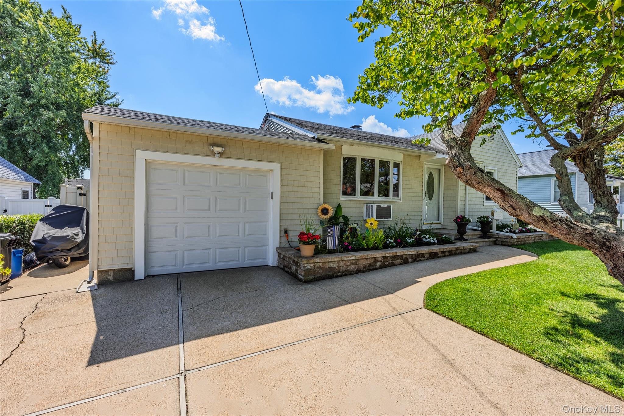 148 Birs Avenue Property Photo 4