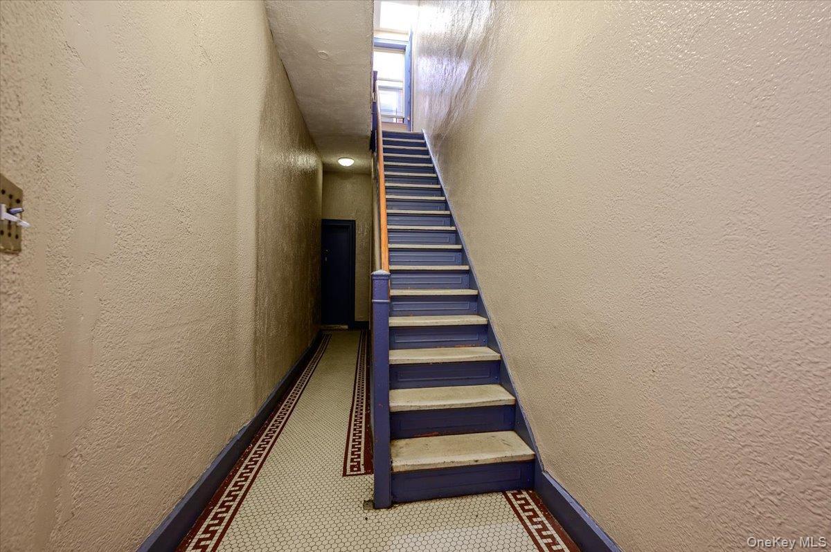 3548 Bronx Boulevard Property Photo 5