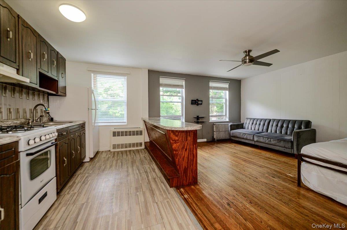 3548 Bronx Boulevard Property Photo 25