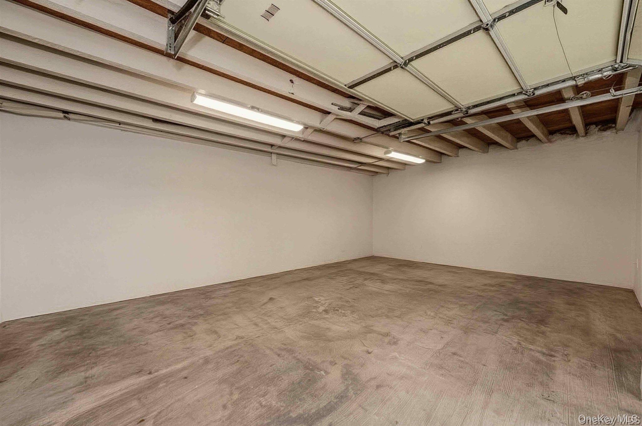 3548 Bronx Boulevard Property Photo 39