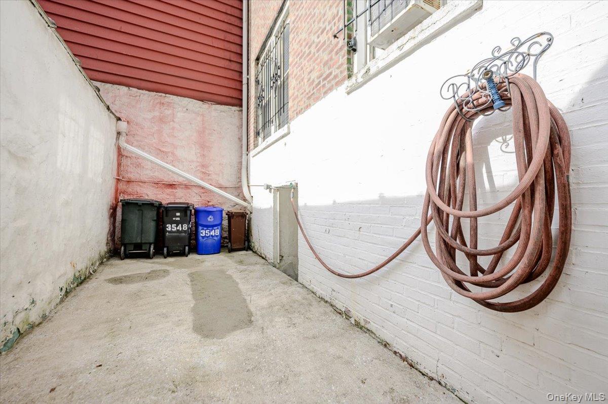 3548 Bronx Boulevard Property Photo 41
