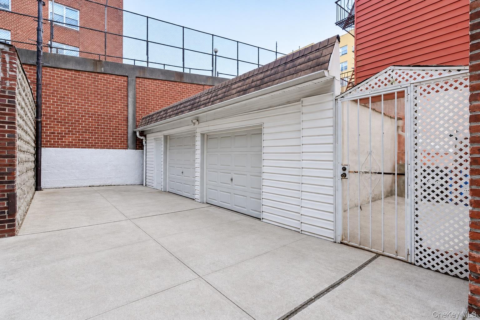 3548 Bronx Boulevard Property Photo 43