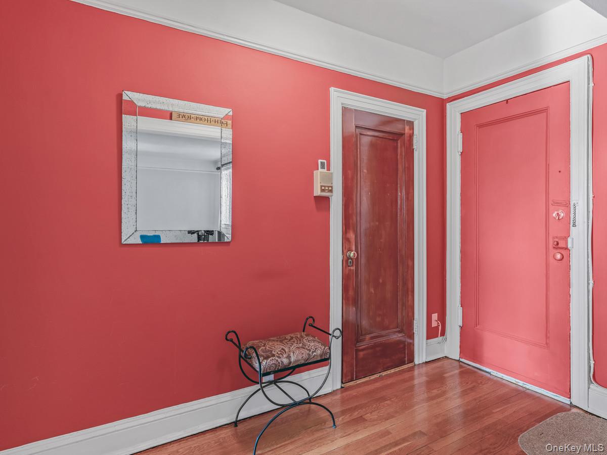 30 Shipherd Avenue 9b Property Photo 4