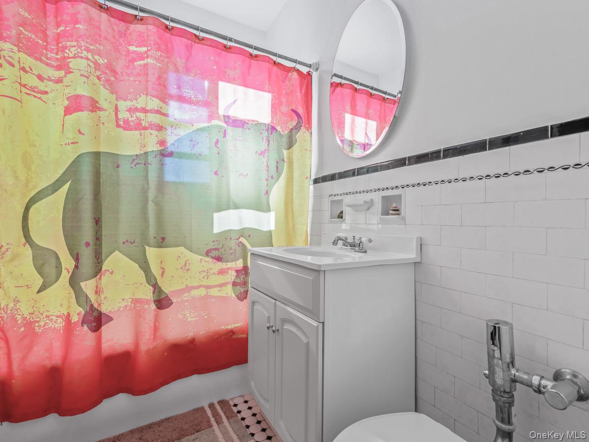 30 Shipherd Avenue 9b Property Photo 13