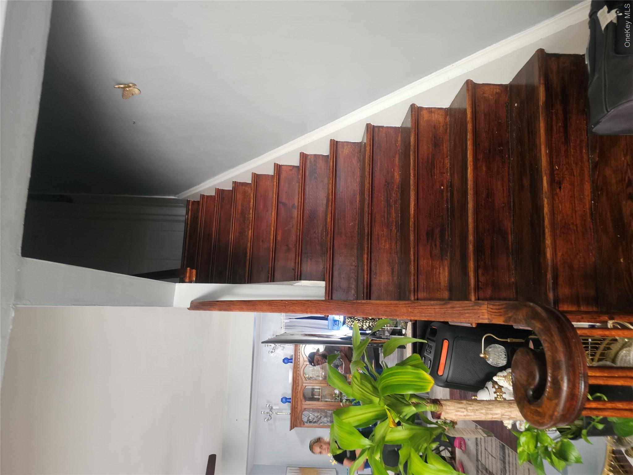 597 Kimball Avenue Property Photo 9