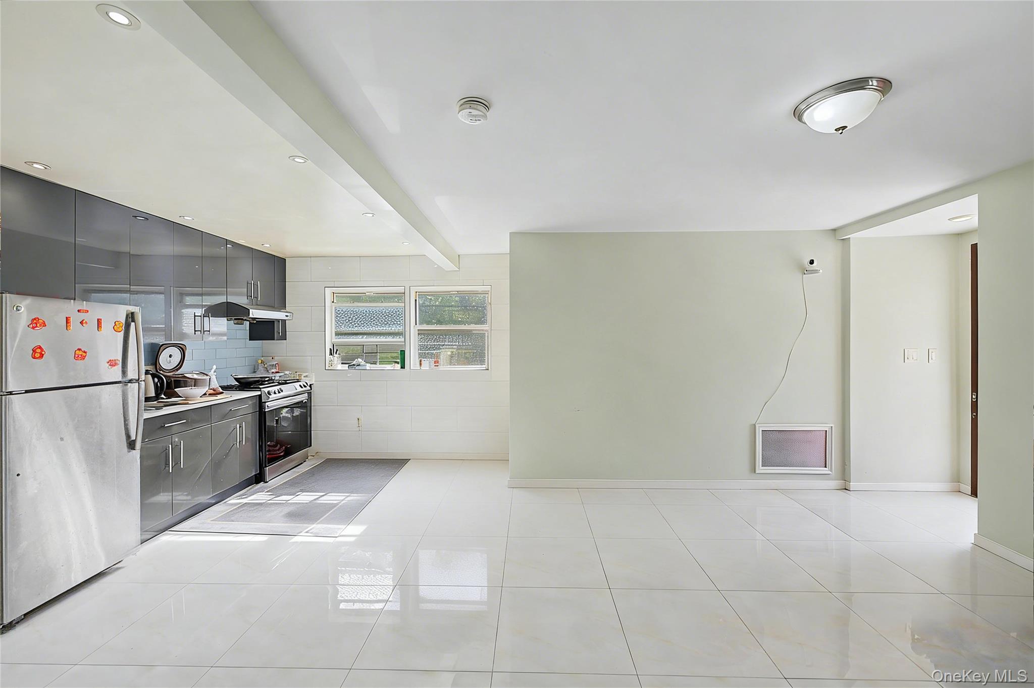14004 Quince Avenue Property Photo 4