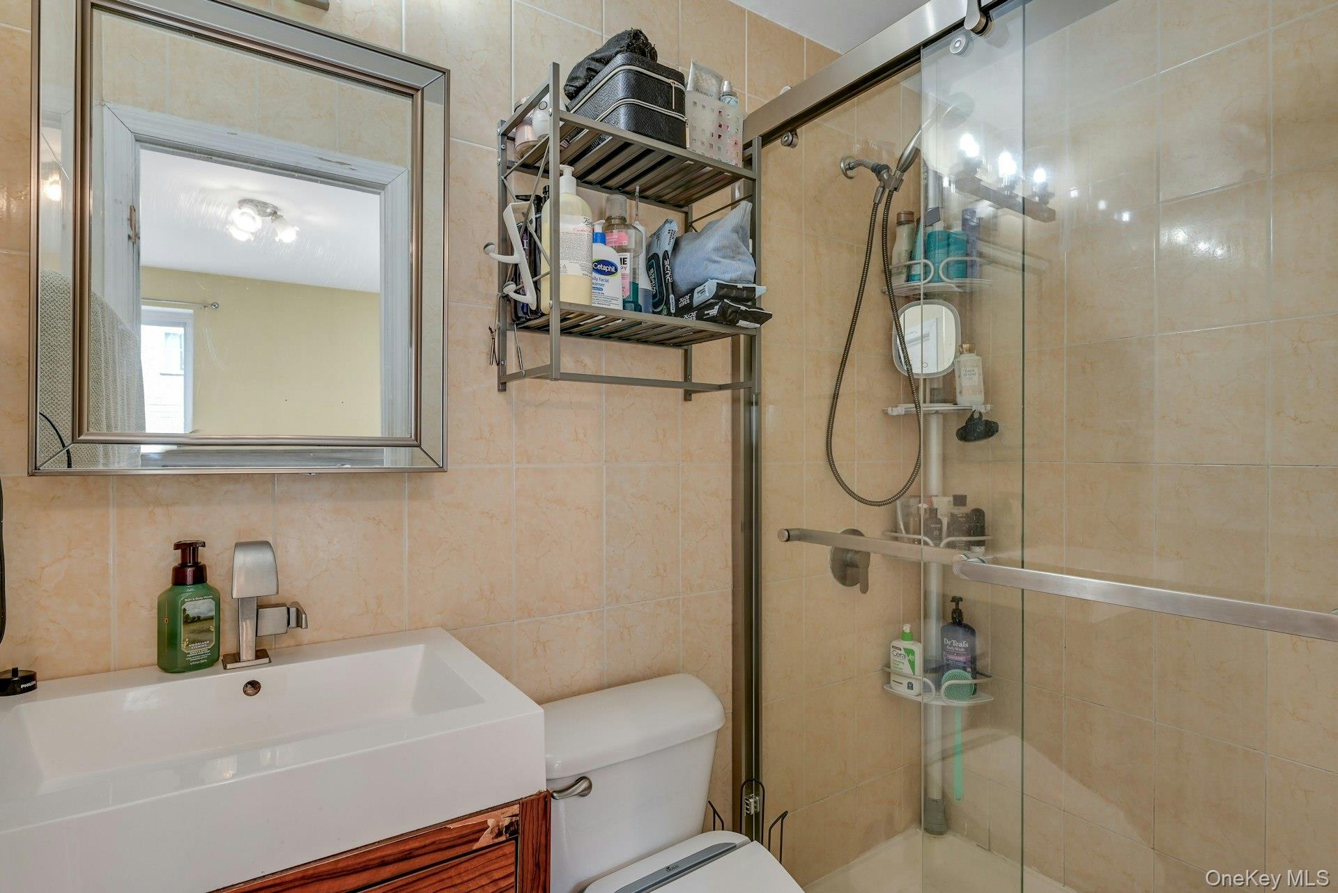2219 120th Street Property Photo 9