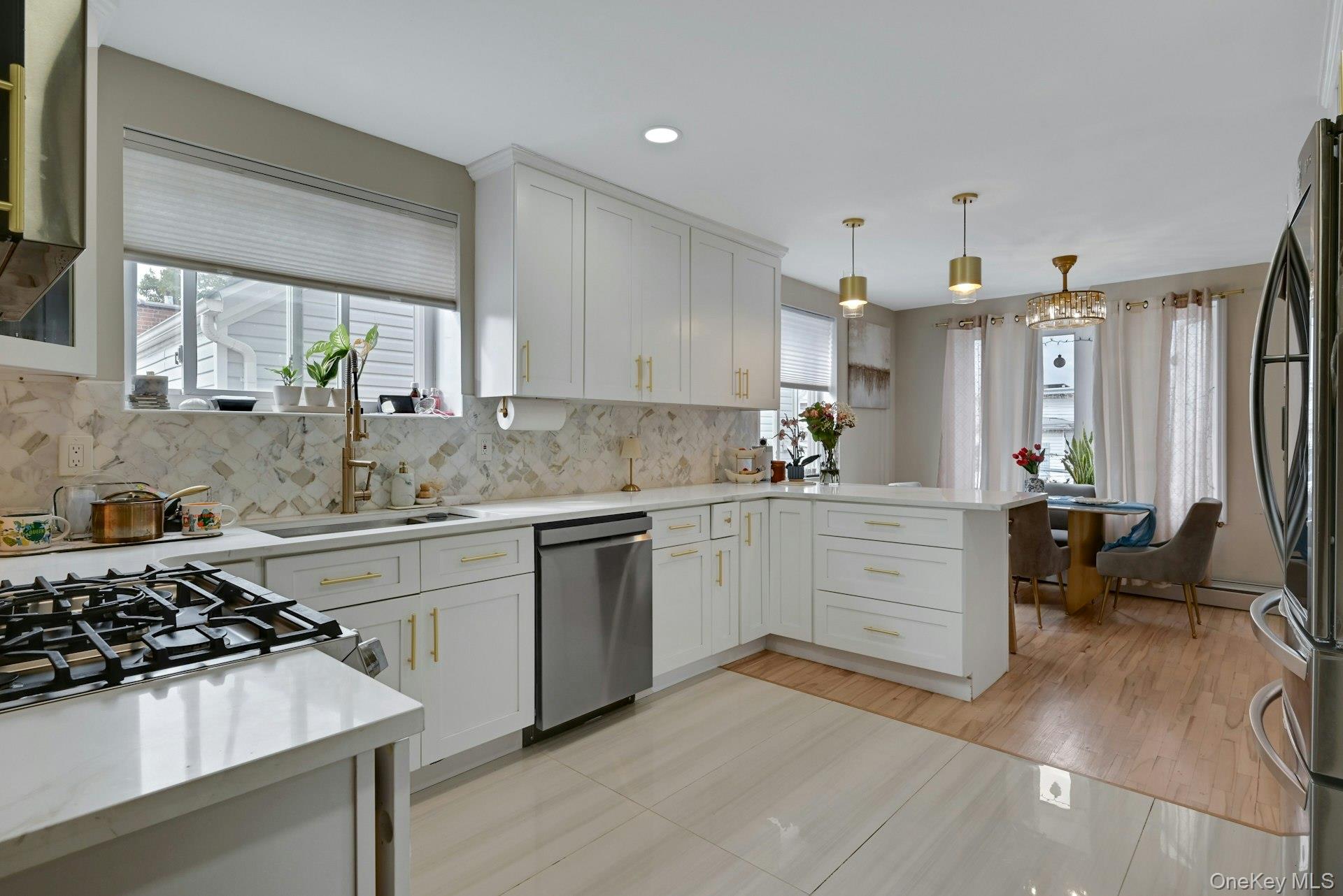 2219 120th Street Property Photo 10