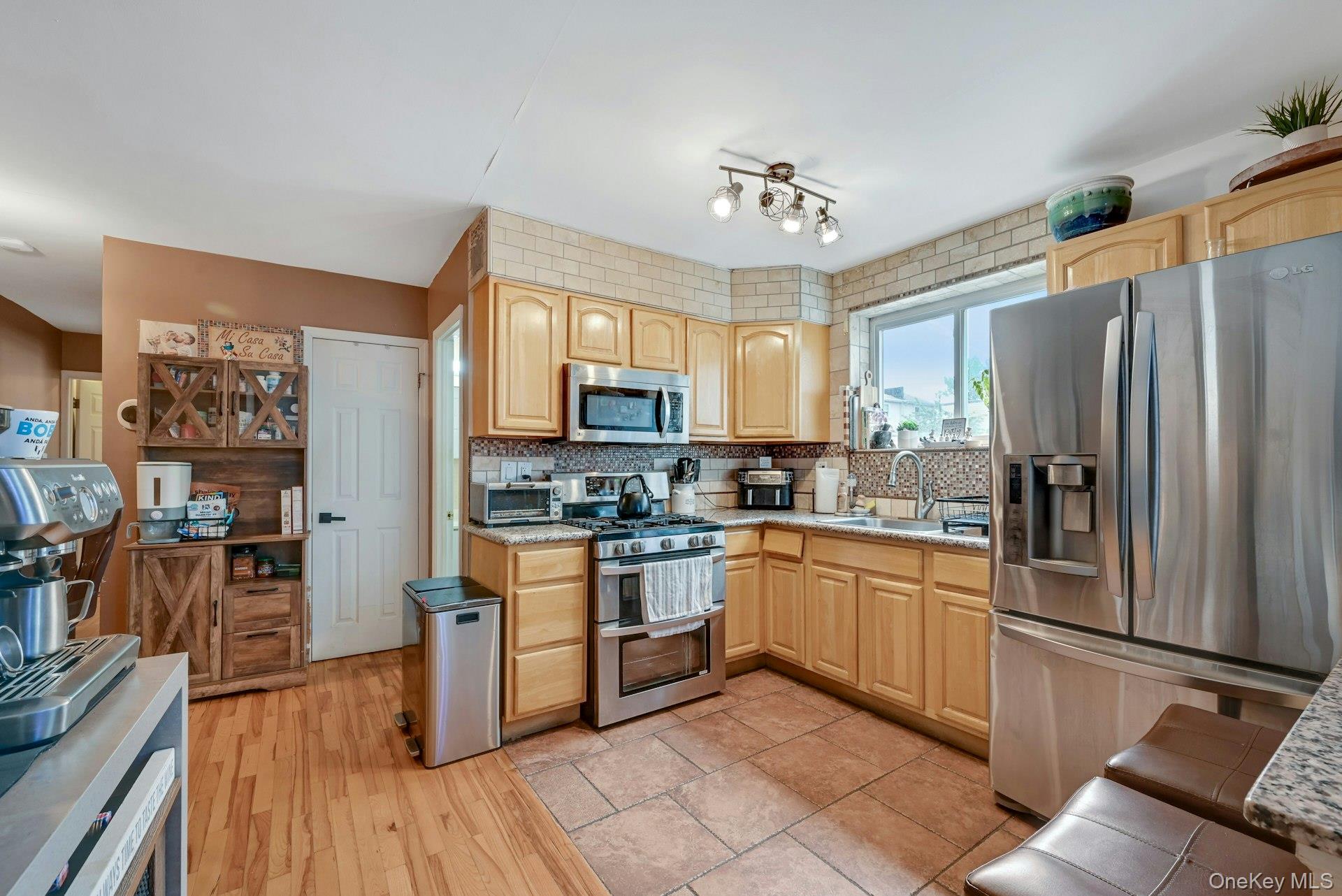 2219 120th Street Property Photo 29