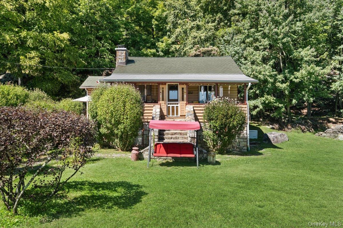 149 Tanglewylde Road Property Photo 2