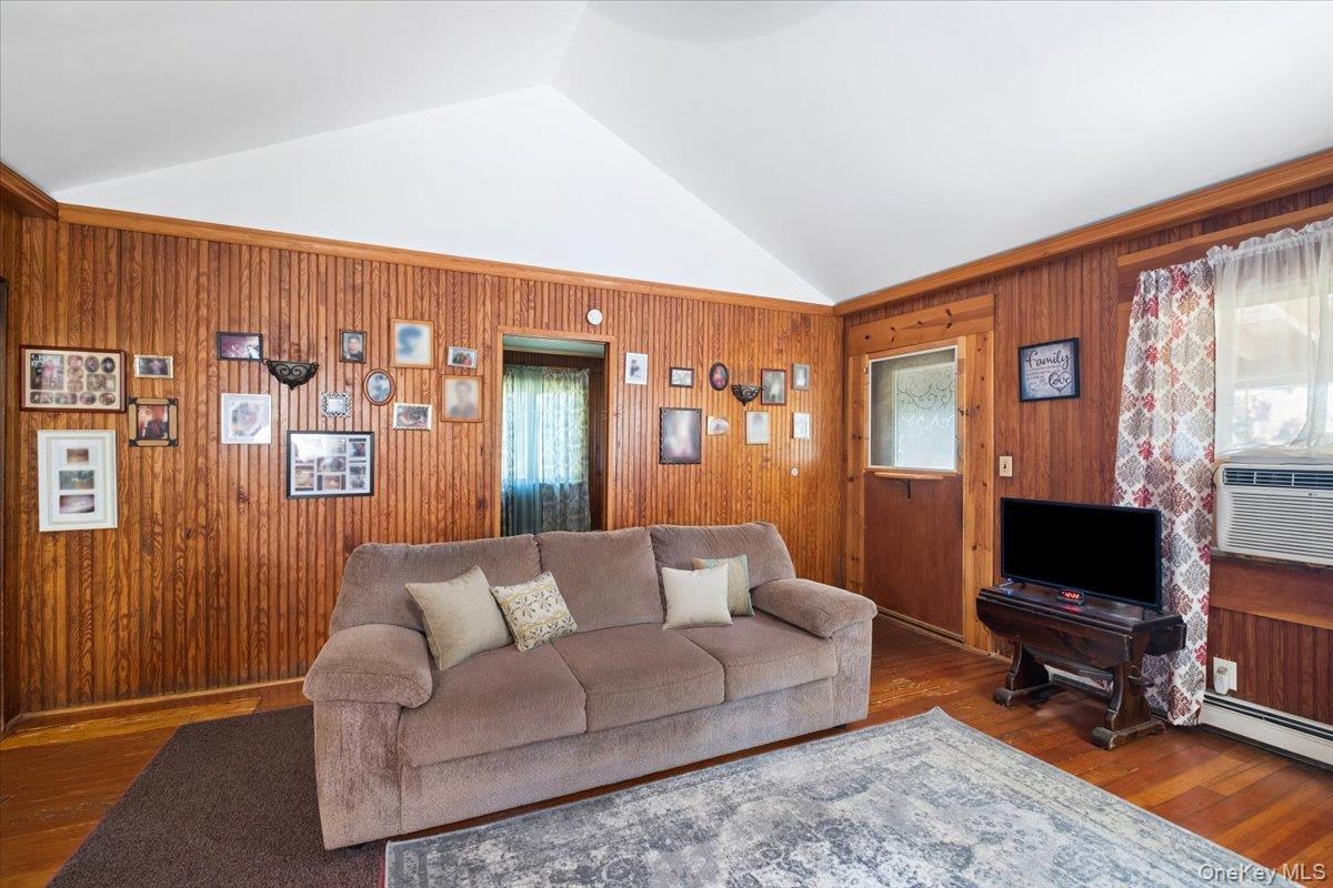 149 Tanglewylde Road Property Photo 14