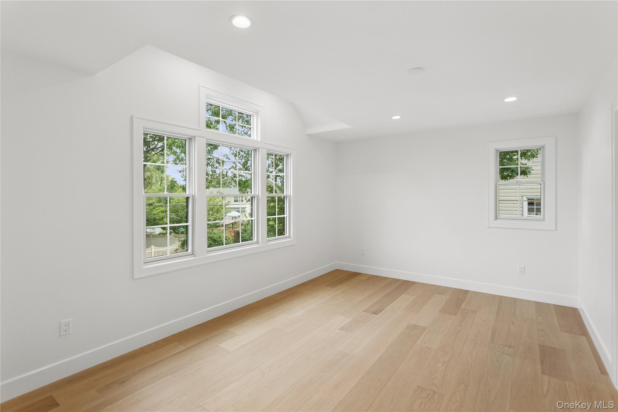 1438 Dewey Avenue Property Photo 28