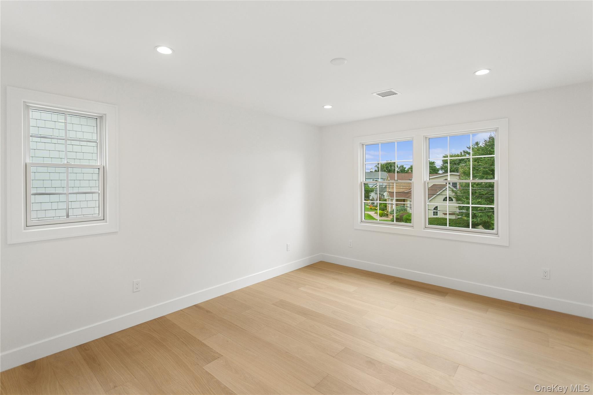 1438 Dewey Avenue Property Photo 31