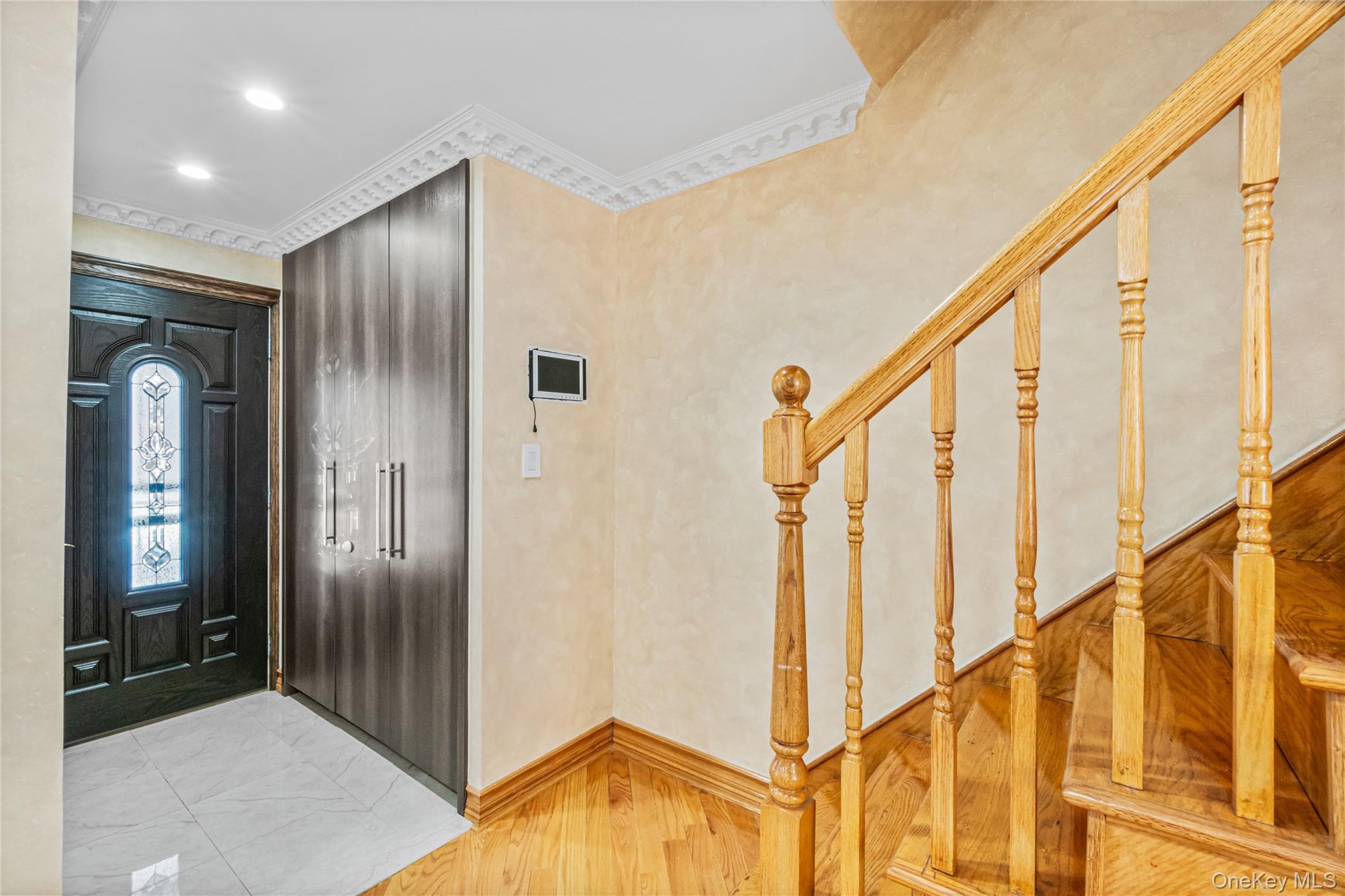 137-66 70th Road Property Photo 2