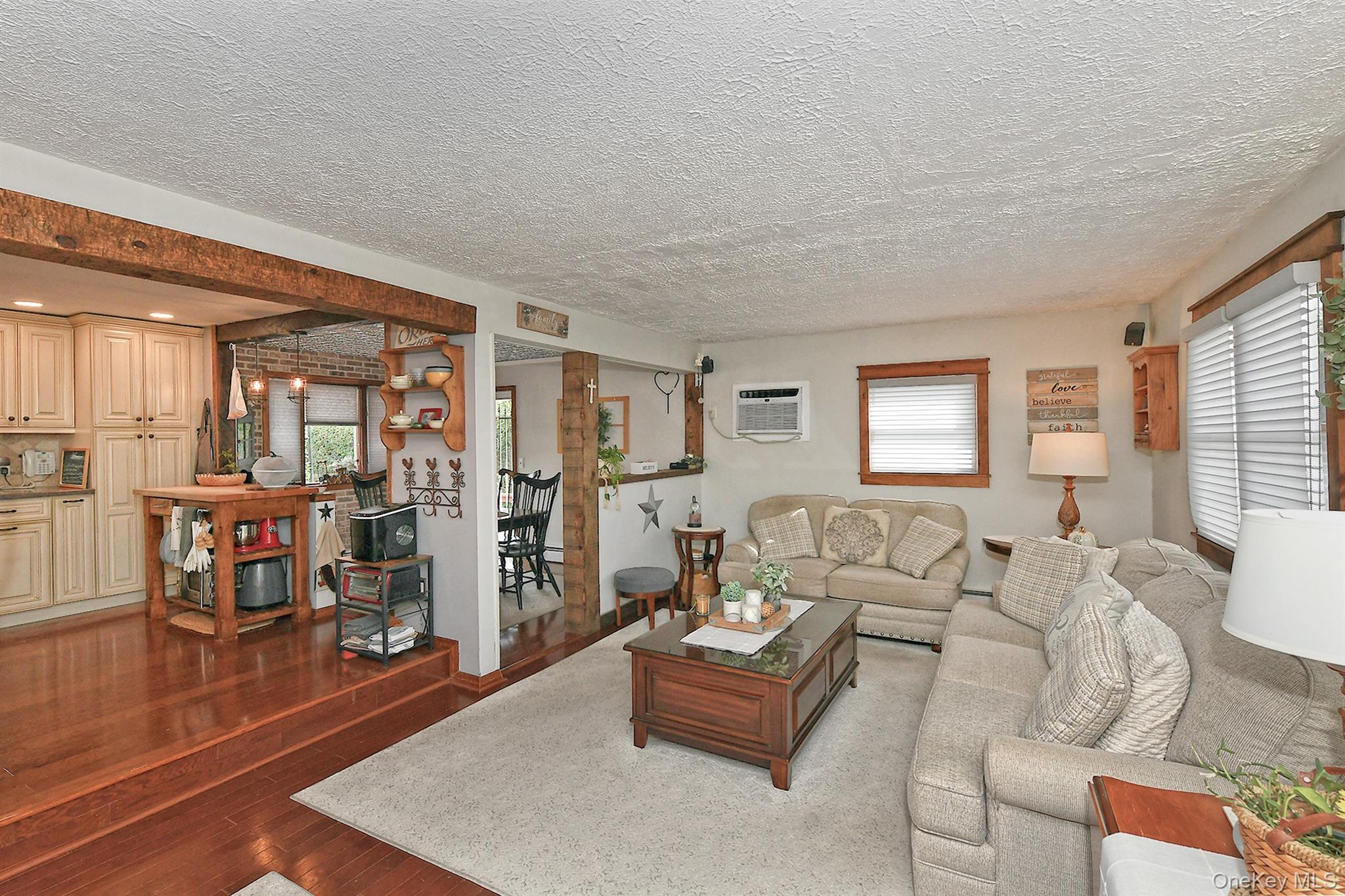 35 Jensen Road Property Photo 8