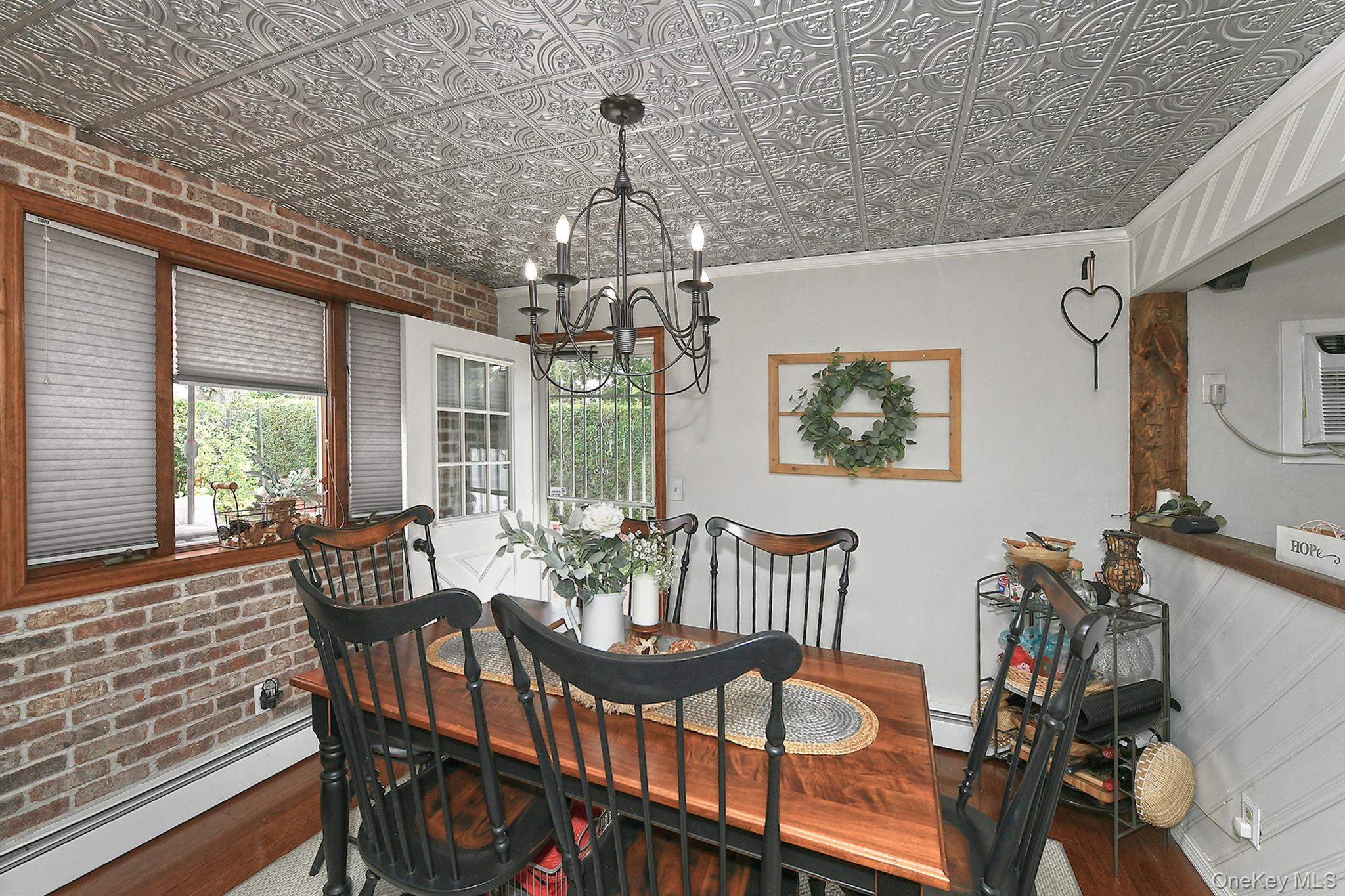 35 Jensen Road Property Photo 10