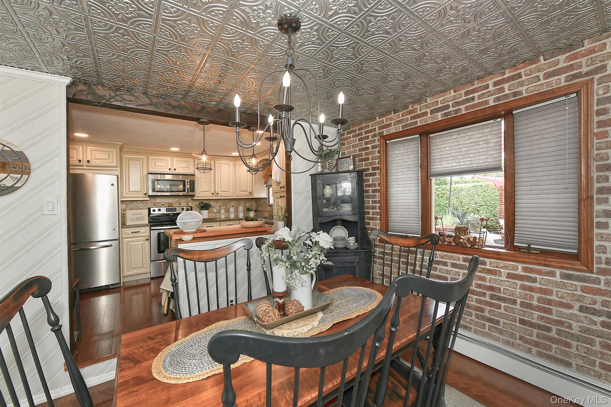 35 Jensen Road Property Photo 11
