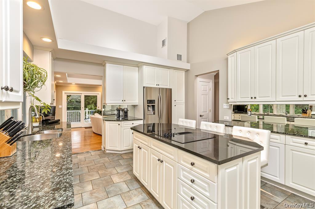 29 Farm Road Property Photo 14
