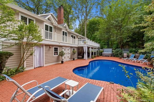 29 Farm Road Property Photo 40