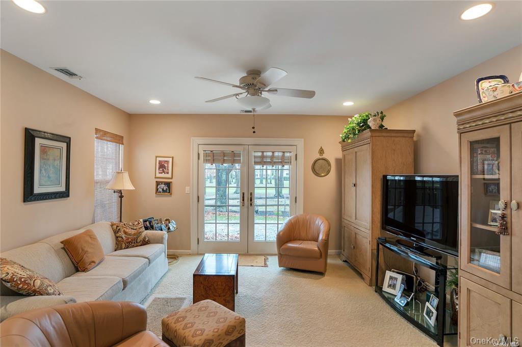 41 Madison Circle Property Photo 11