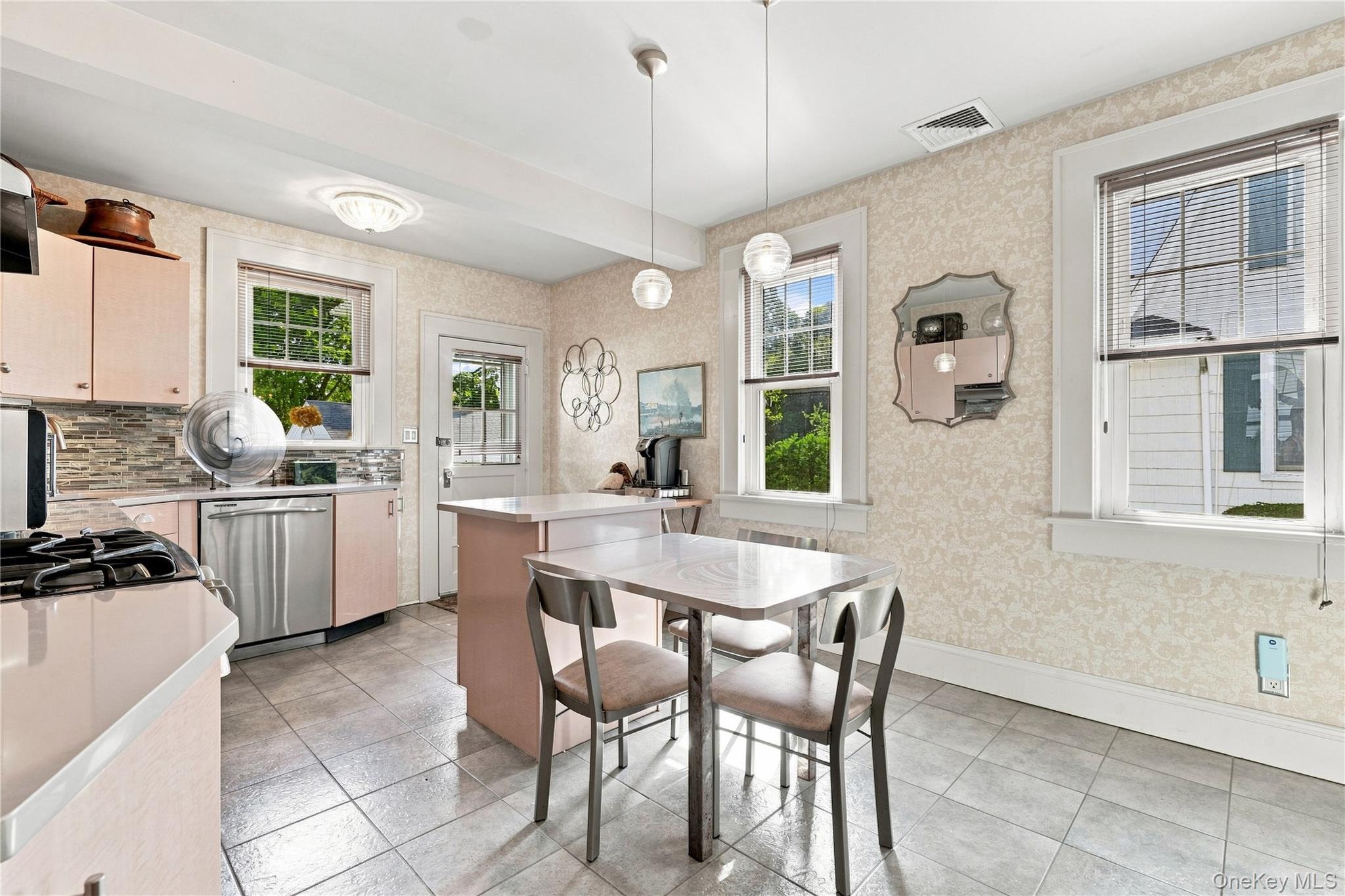 60 Cormack Court Property Photo 19